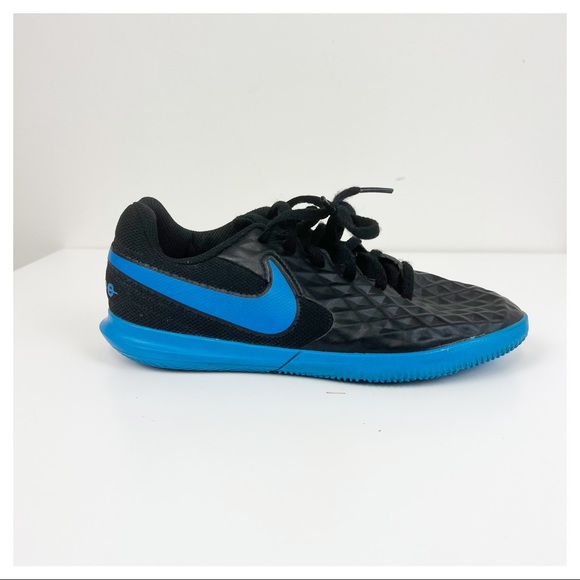 Nike Tiempo LegendX 8 Club IC 'Black Blue Hero' Youth Size 3 - Picture 6 of 8